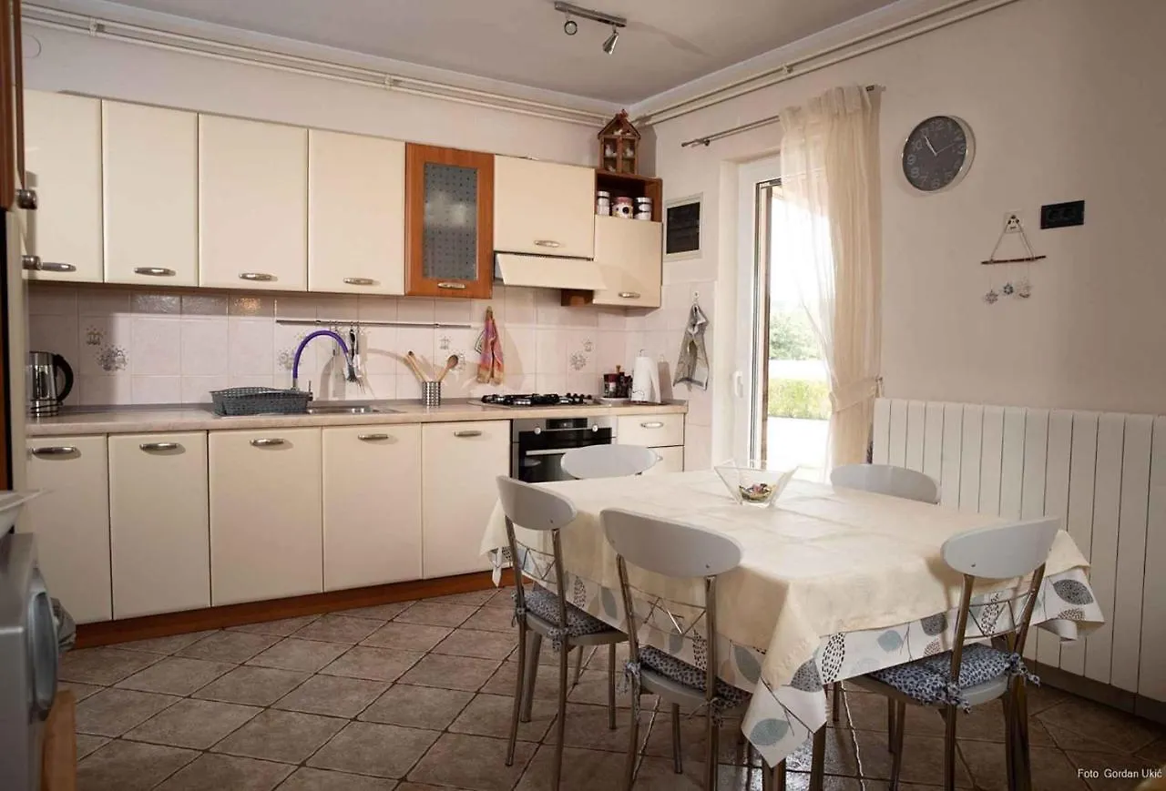 Holiday Home In Rovinjsko Selo - Istrien 43272 0*,