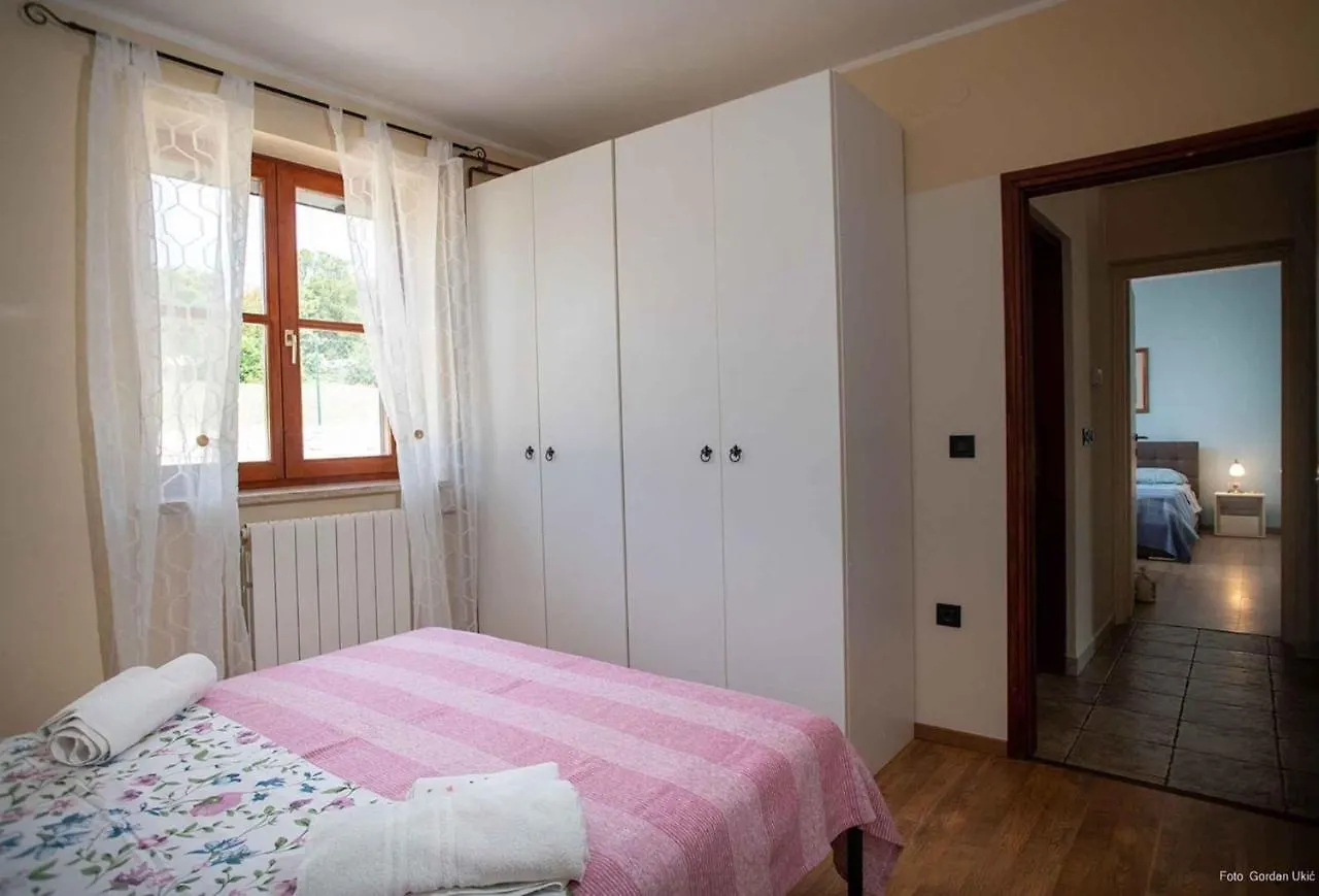 Holiday Home In Rovinjsko Selo - Istrien 43272 0*,