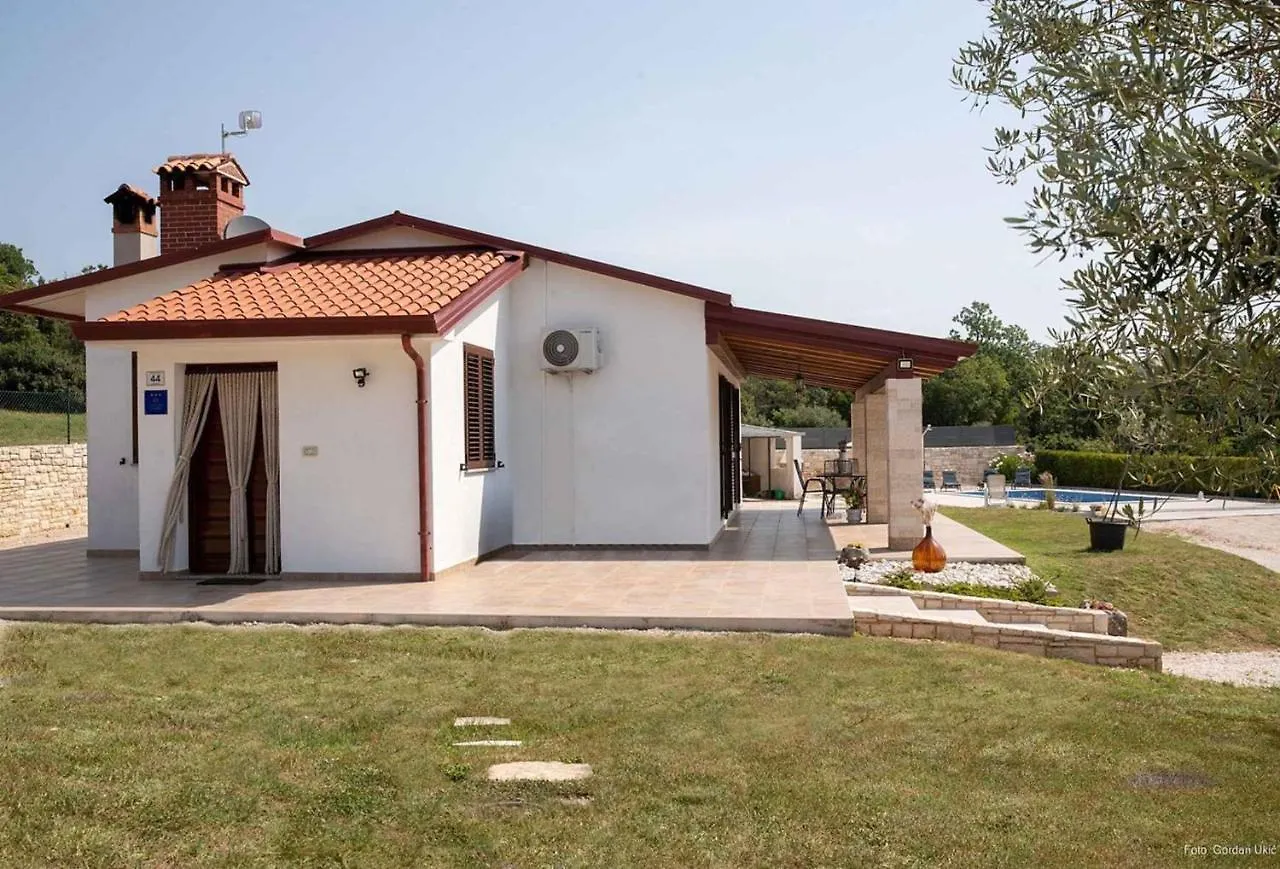 Holiday Home In Rovinjsko Selo - Istrien 43272